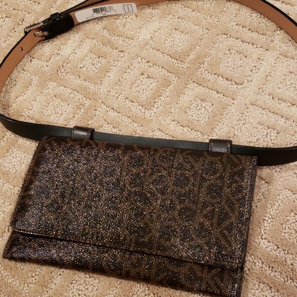 Calvin Klein Logo Belt Bag  - Sz LG  - NEW